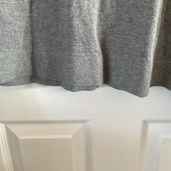 Banana Republic Sweater Womens Large Gray Dog Long Sleeve T-Shirt Puppy Tee - Picture 7 of 7